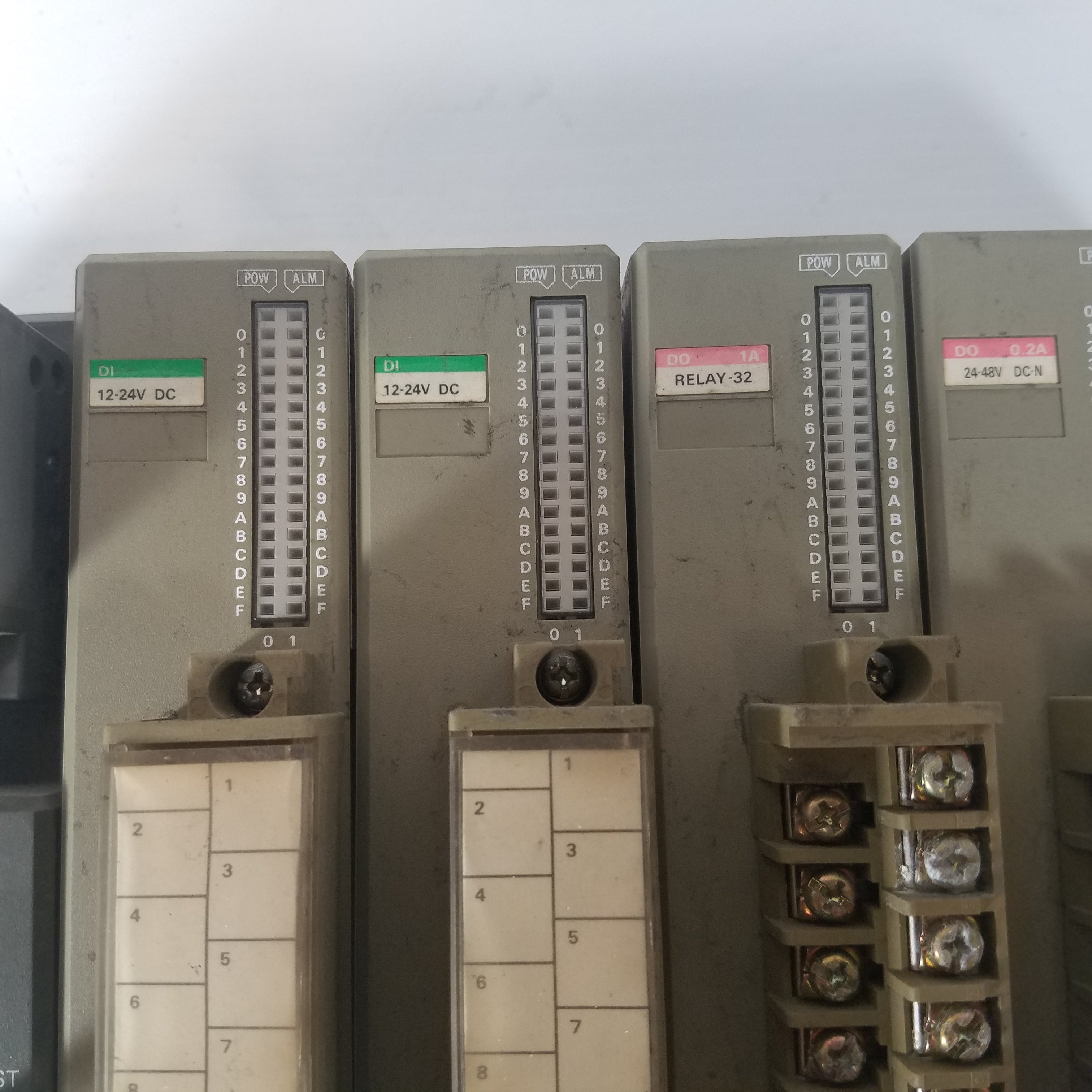 Fuji Electric Micrex-F FPU080S Programmable Logic Controller with Modules 6 Slot