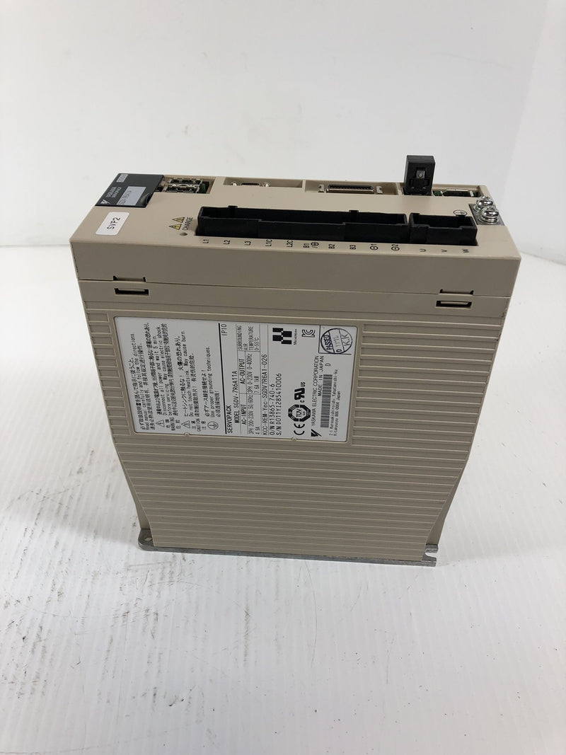 Yaskawa SGDV-7R6A11A Servopack Drive 3PH 200V